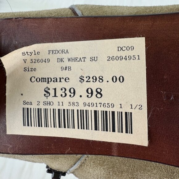 Women's Cole Haan Fedora Genuine Suede Low Heel Calf Boots Bootie Sz 9B Tan - Picture 11 of 13